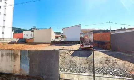 À venda  |  Terreno de 919 m² de área total - Nossa Senhora do Rosário - São José / Florianópolis