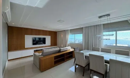 À venda | 166 m², 2 quartos (ambos suítes), sacada com churrasqueira, Vista Mar e 2 vagas de garagem - Jardim Atlântico, em Florianópolis.