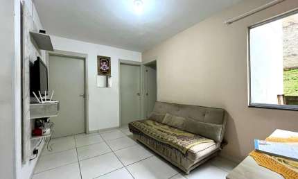 À venda | 39 m², 2 quartos, Térreo e 1 vaga de garagem - Fundos, em Biguaçu.