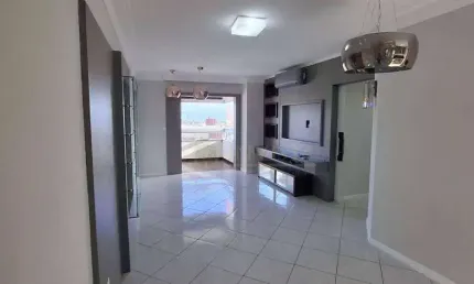 Locação | 79 m², Sacada com churrasqueira, Mobiliado, 3 quartos e 3 vagas de garagem - Saco Grande, em Florianópolis.