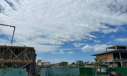 À venda | Terreno com 320 m² no Condomínio Reserva da Pedra – Pedra Branca, Palhoça/SC