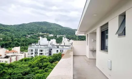 À venda | 109 m², 2 suítes, terraço privativo, 2 suítes e 2 vagas - Córrego Grande, em Florianópolis.