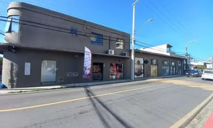 Locação | Sala Comercial com 30 m² - Bairro Ipiranga, em São José.