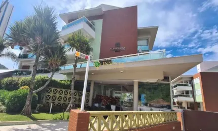 Locação | 141 m², Semi mobiliado, Sacada com churrasqueira, 3 quartos e 3 vagas - Praia Brava, em Florianópolis.
