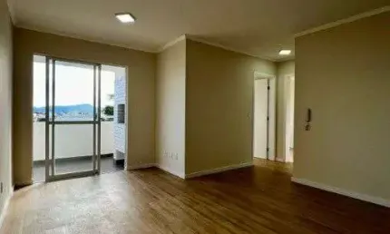 À venda | 58 m², 2 quartos, sacada com churrasqueira, vista mar e 1 vaga de garagem - balneário estreito, florianópolis.