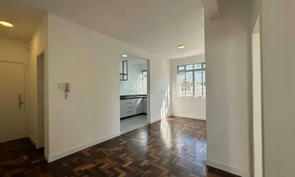 À venda | 51 m², 2 quartos e 1 vaga de garagem - estreito, florianópolis.