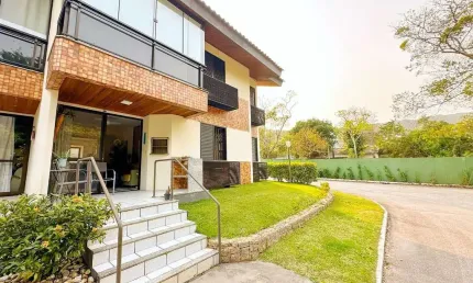 À venda | 148 m², garden, varanda com churrasqueira, 3 quartos e 1 vaga - praia brava, florianópolis.