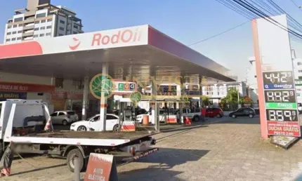 Posto de Gasolina à venda em Capoeiras / Florianópolis.