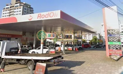 Posto de gasolina à venda em capoeiras / florianópolis.
