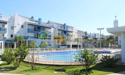 Duplex com terraço e piscina privativa, mobiliado e 2 vagas à venda nos Ingleses.