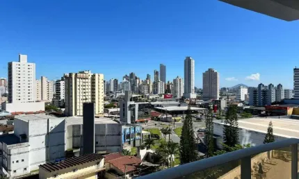 Excelente apartamento Novo com 3 dormitórios na Fazenda em Itajaí