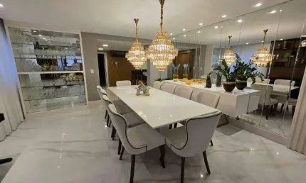 Encante-se com este apartamento alto padrão no coração de itajaí!