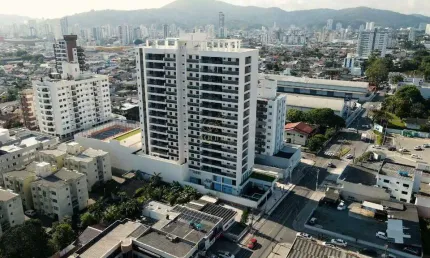 Apartamento Bairro São João com 3 Dormitórios, Suíte e Sacada com Churrasqueira