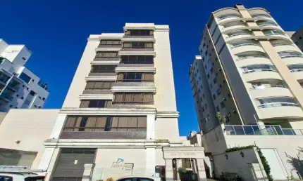 Apartamento com 70m² com 2 dormitórios, sendo uma suíte - São João