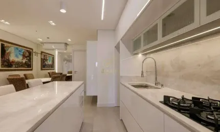 Apartamento Mobiliado com Vista Mar à Venda na Praia Brava, Itajaí – 3 Dormitórios, 90 m² e Lazer Completo