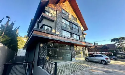 Apartamento à venda na Avenida Das Hortênsias, Vila Suiça, Gramado