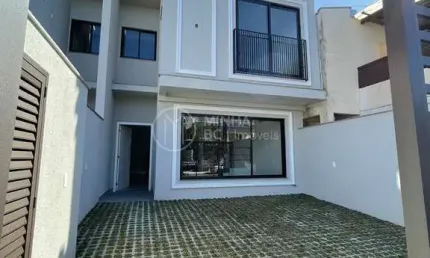 Casa com 3 quartos à venda na Rua 2070, Centro, Balneário Camboriú