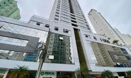 Apartamento com 3 quartos à venda na Rua Isidoro Caetano, 190, Pioneiros, Balneário Camboriú