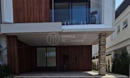 Casa em condomínio fechado com 3 quartos à venda na Rua Ria Coronel Benjamin Vieira, 635, Centro, Camboriú