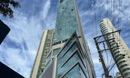 Apartamento com 4 quartos à venda na Rua Julieta Lins, 271, Pioneiros, Balneário Camboriú