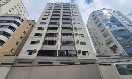 Apartamento com 3 quartos à venda na Rua 904, 286, Centro, Balneário Camboriú