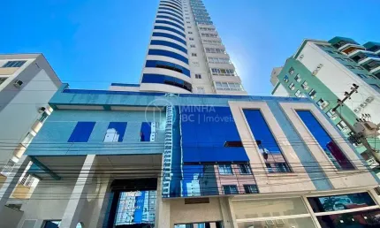 Apartamento com 3 quartos à venda na Rua 981, 196, Centro, Balneário Camboriú