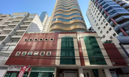 Apartamento com 3 quartos à venda na Rua 904, 180, Centro, Balneário Camboriú