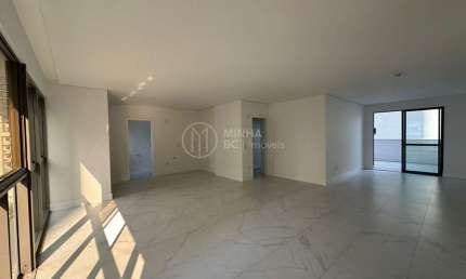 Apartamento com 4 quartos à venda na Rua Protásio Boaventura Caetano, 145, Pioneiros, Balneário Camboriú