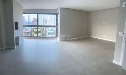 Apartamento com 4 quartos à venda na Rua 1021, 307, Centro, Balneário Camboriú