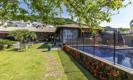 Casa com 4 quartos à venda na Rua Manoel Athanázio Corrêa, 252, Barra, Balneário Camboriú