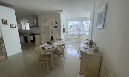 Apartamento com 2 quartos à venda na Rua 901, 208, Centro, Balneário Camboriú