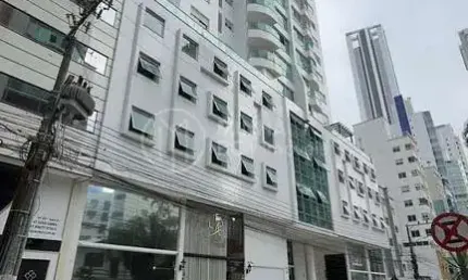 Apartamento com 3 quartos à venda na Rua 3610, 208, Centro, Balneário Camboriú