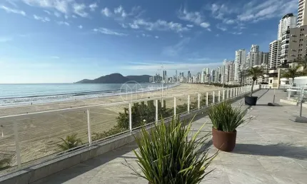 Apartamento com 2 quartos à venda na Avenida Atlântica, 2554, Centro, Balneário Camboriú