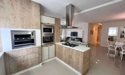 Apartamento com 3 quartos à venda na Rua 620, 110, Centro, Balneário Camboriú