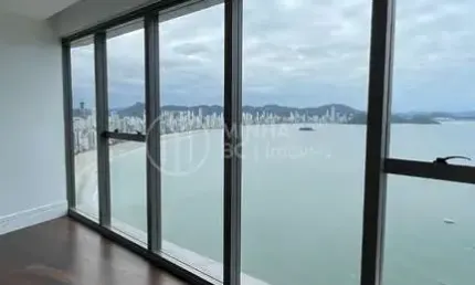 Apartamento com 4 quartos à venda na Avenida Atlântica, 5720, Centro, Balneário Camboriú