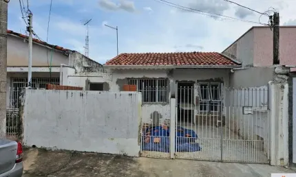 Imperdível oportunidade! casa à venda em itu-sp, jardim novo itu. 3 quartos, 3 salas, 1 banheiro, 2 vagas, 140m².