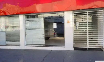 Ponto comercial com 10 salas para alugar na Rua Vinte e Quatro de Maio, 1357, Centro, Indaiatuba, 278 m2 por R$ 7.500