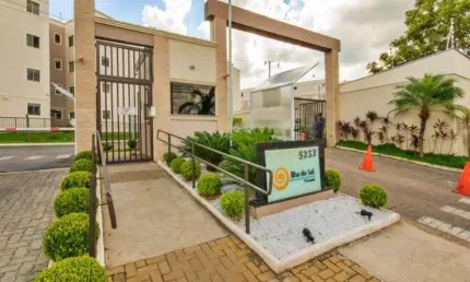 Apartamento bem localização com  2 quartos, banheiros com uma vaga de garagem e área de serviço