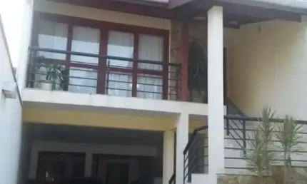 Casa com 3 quartos à venda na Rua Tércio Paes Leite, 30, Jardim Aeroporto I, Itu, 270 m2 por R$ 550.000