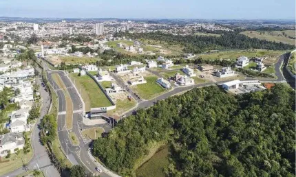 O Condomínio Reserva Saint Paul é um condomínio fechado localizado ao dos melhores bairros da cidade de itu .