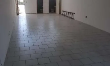 Sala comercial com 1 sala para alugar na Rua Pernambuco, Brasil, Itu, 80 m2 por R$ 3.500