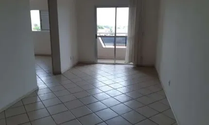 Apartamento com 2 quartos para alugar na Rua Paulo Eduardo Xavier de Toledo, 465, São Luiz, Itu, 70 m2 por R$ 1.820