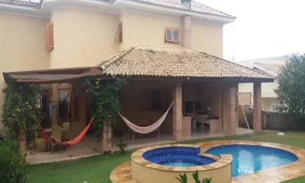 Sobrado exclusivo à venda no condomínio campos de santo antônio em itu-sp! luxo e conforto em 360m² de pura elegância.