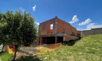 Casa em Condomínio de Luxo à Venda em Itu-SP, Jardim São José  154,10 m² de Área Privativa Garden Ville