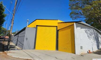 Galpão Comercial para Locação em Itu-SP, Jardim Paraíso: 1 Sala, 1 Banheiro, 1 Vaga de Garagem, 350m² de Área
