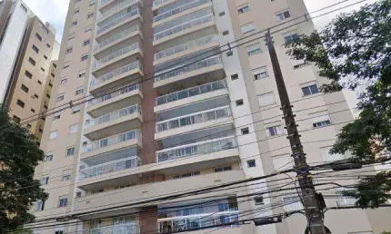 Apartamento no Tatuapé, condomínio de alto padrão e ótima localização.