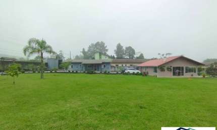 Chácara no Condomínio Morada da Serra, Alto da Serra.