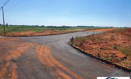 Lotes no Eco Park Cantoni, em Guaiçara, região de Lins.