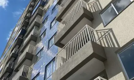 Apartamento para Locação em Curitiba, Capão Raso, 2 dormitórios, 1 banheiro, 1 vaga