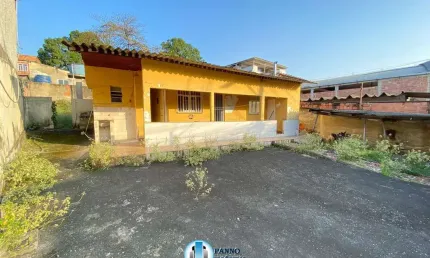 Casa com 2 quartos à venda na Estrada Rosário, 127, Jardim Primavera, Duque de Caxias